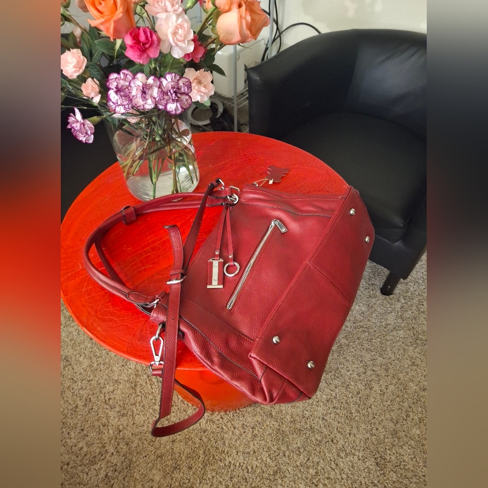 NWOT Burgundy Multi Pocket Purse
